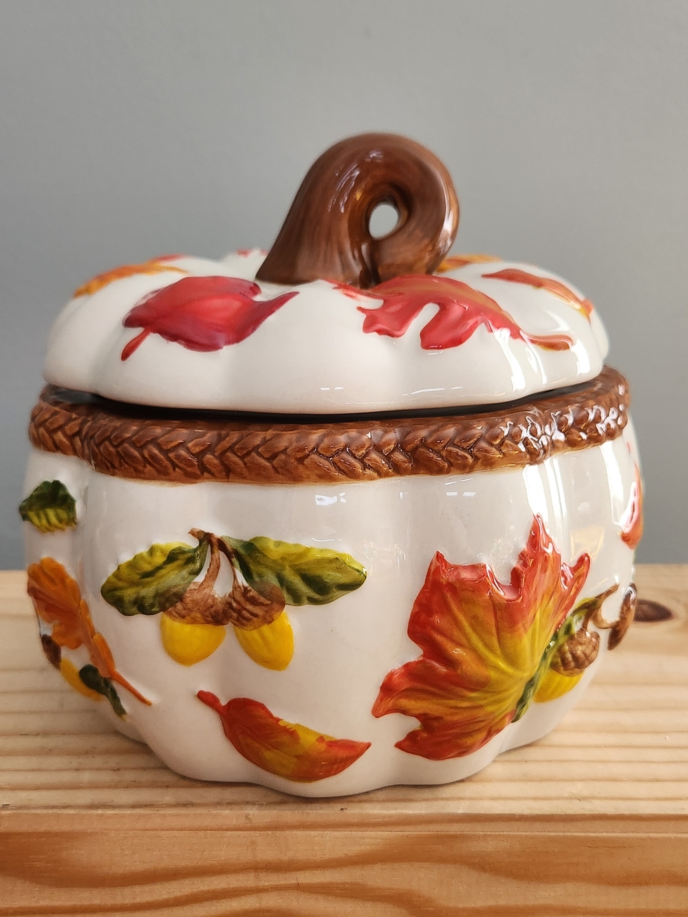 Autumn Fall Leaf Ceramic Pumpkin Shaped Covered Jar